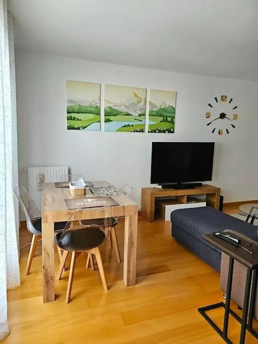 Apartment Renewed Spacious 35m2 In